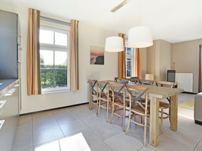 Holiday park Holiday Home in Zeeland near North Sea Beach - Features photo 5