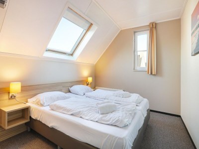 Holiday park Holiday Home in Zeeland near North Sea Beach - Features photo 16