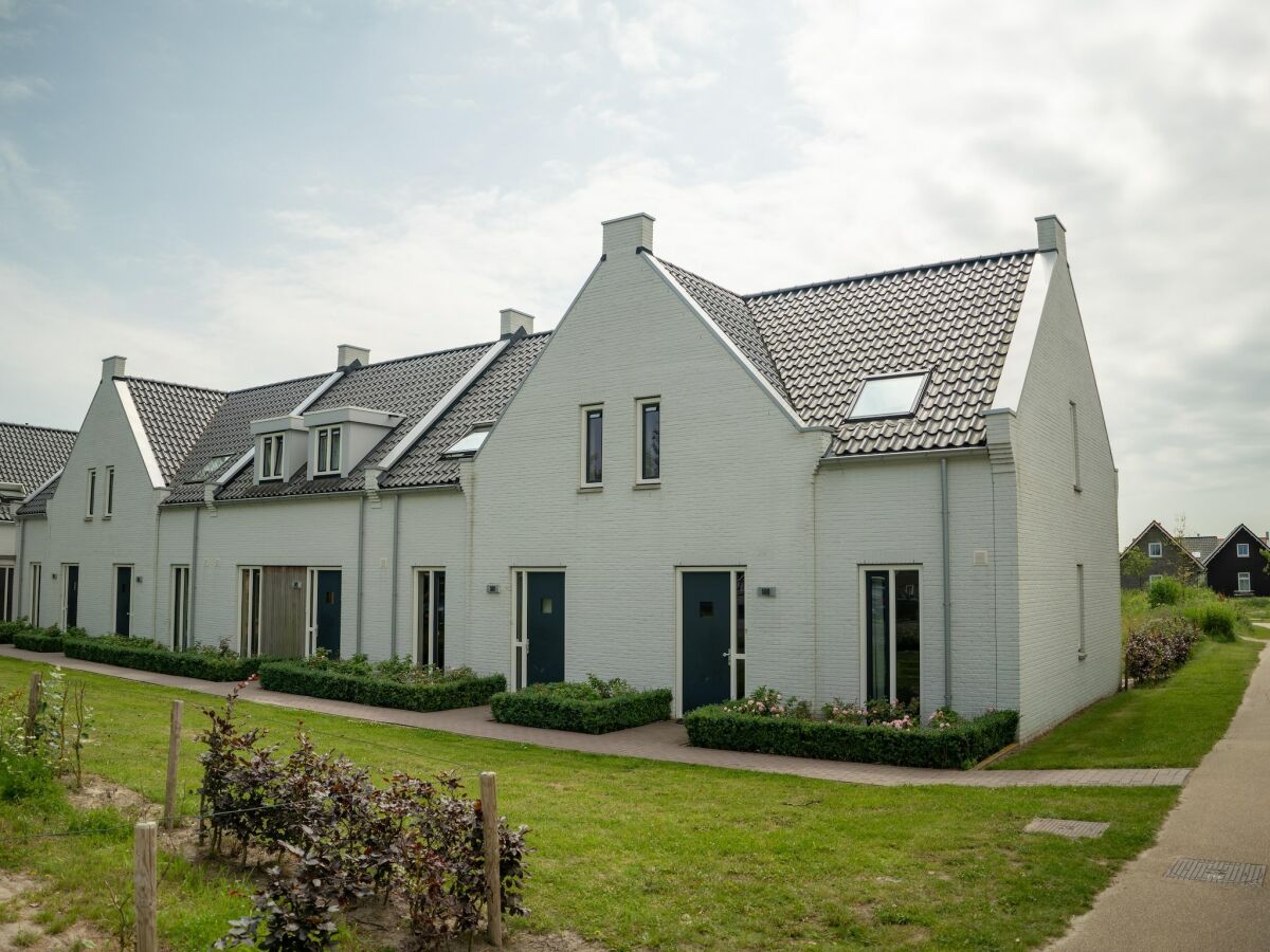 Holiday park Gemütlicher Strandurlaub in Zeeland - Outdoor photo 2