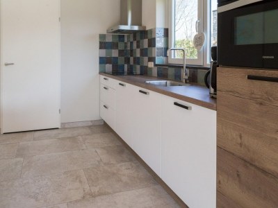 Holiday house Beachside Getaway with Garden & barbecue - Features photo 6