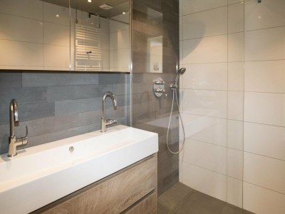 Holiday house Beachside Getaway with Garden & barbecue - Features photo 9