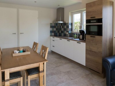 Holiday house Beachside Getaway with Garden & barbecue - Features photo 17