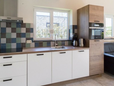 Holiday house Beachside Getaway with Garden & barbecue - Features photo 18