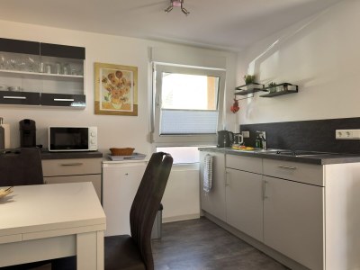 Bungalow Comfort Near Castle Views - Features photo 19