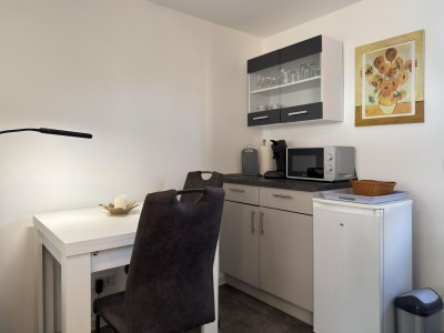 Bungalow Retreat Near Blankenburg Castle - Features photo 19