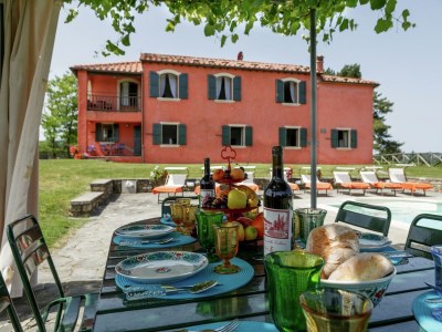 Villa Villa with private swimming pool - Outdoor photo 6