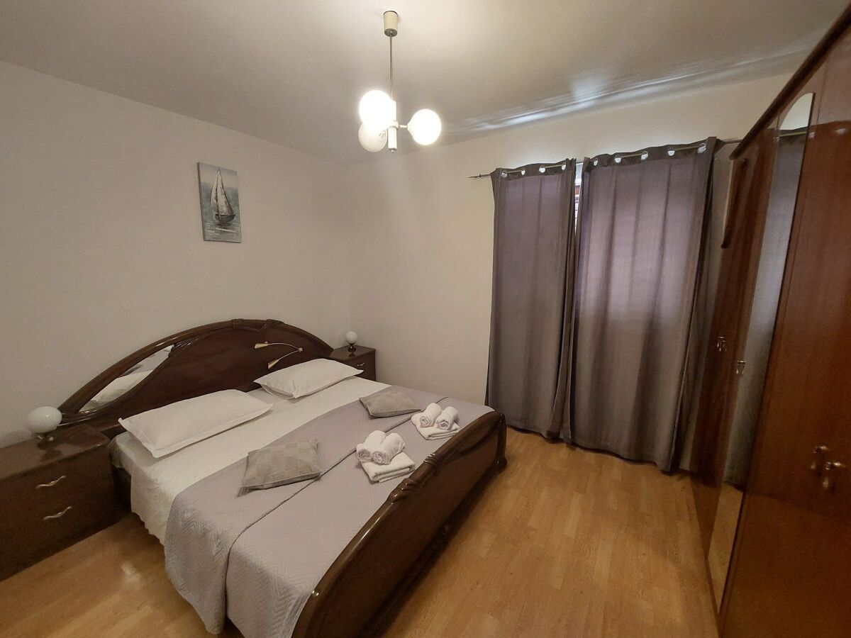 Apartment Apartment Dominik - Two Bedroom Apartment with Terrace and Sea View - Features photo 3