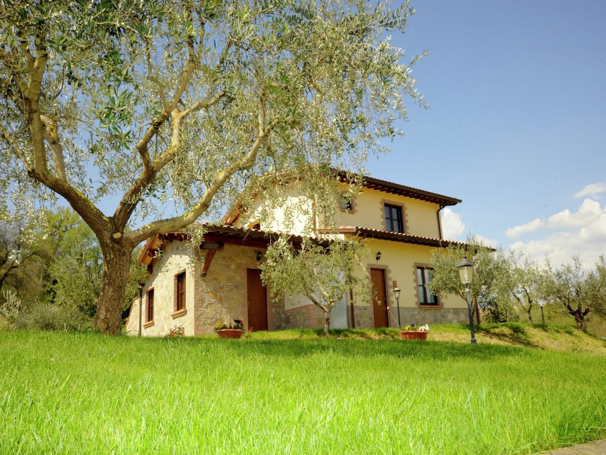 Cottage Villa in Perugia mit Pool & grünen Hügeln