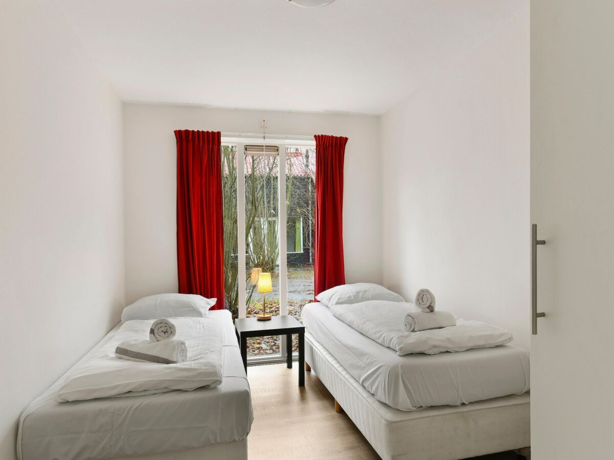 Holiday park Holiday Home in Midlaren, sauna - Features photo 3