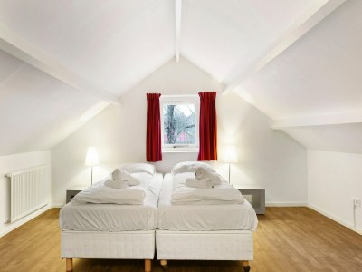 Holiday park Holiday Home in Midlaren, sauna - Features photo 11