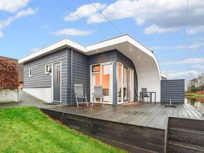 Holiday park Bungalow am See mit Sauna - Outdoor photo 2