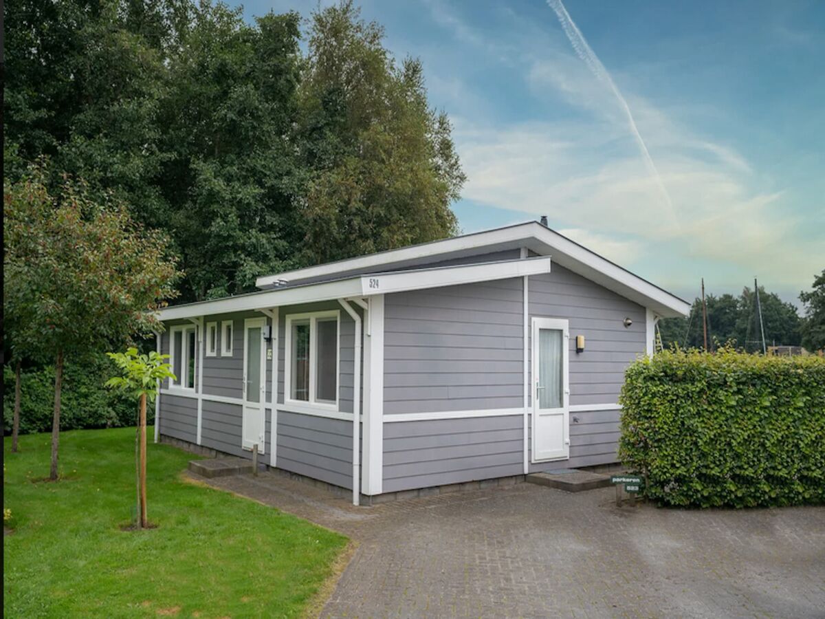 Holiday park Chalet am Zuidlaardermeer für 4 Von Belvilla