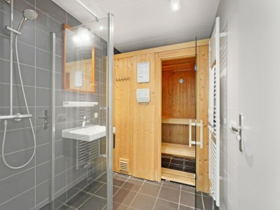 Holiday park Stay with pool and sauna - Features photo 7