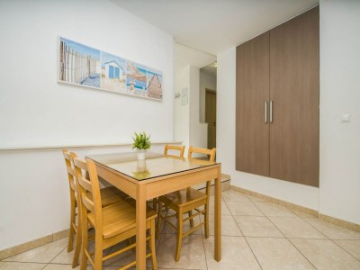 Villa Villa Dvori Viškovi-Seven Bedroom Villa with Swimming Pool - Features photo 7