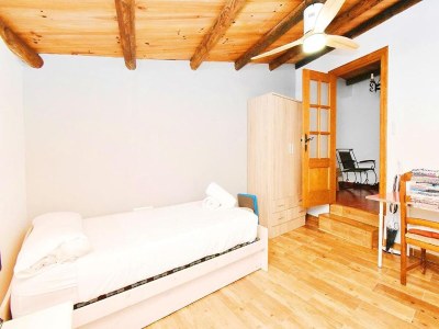 Holiday house House with terrace and parking near the beaches - Features photo 15