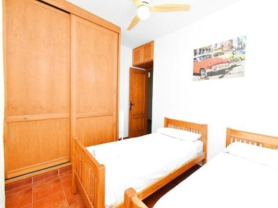 Holiday house House with terrace and parking near the beaches - Features photo 16