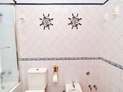 Holiday house House with terrace and parking near the beaches - Features photo 33