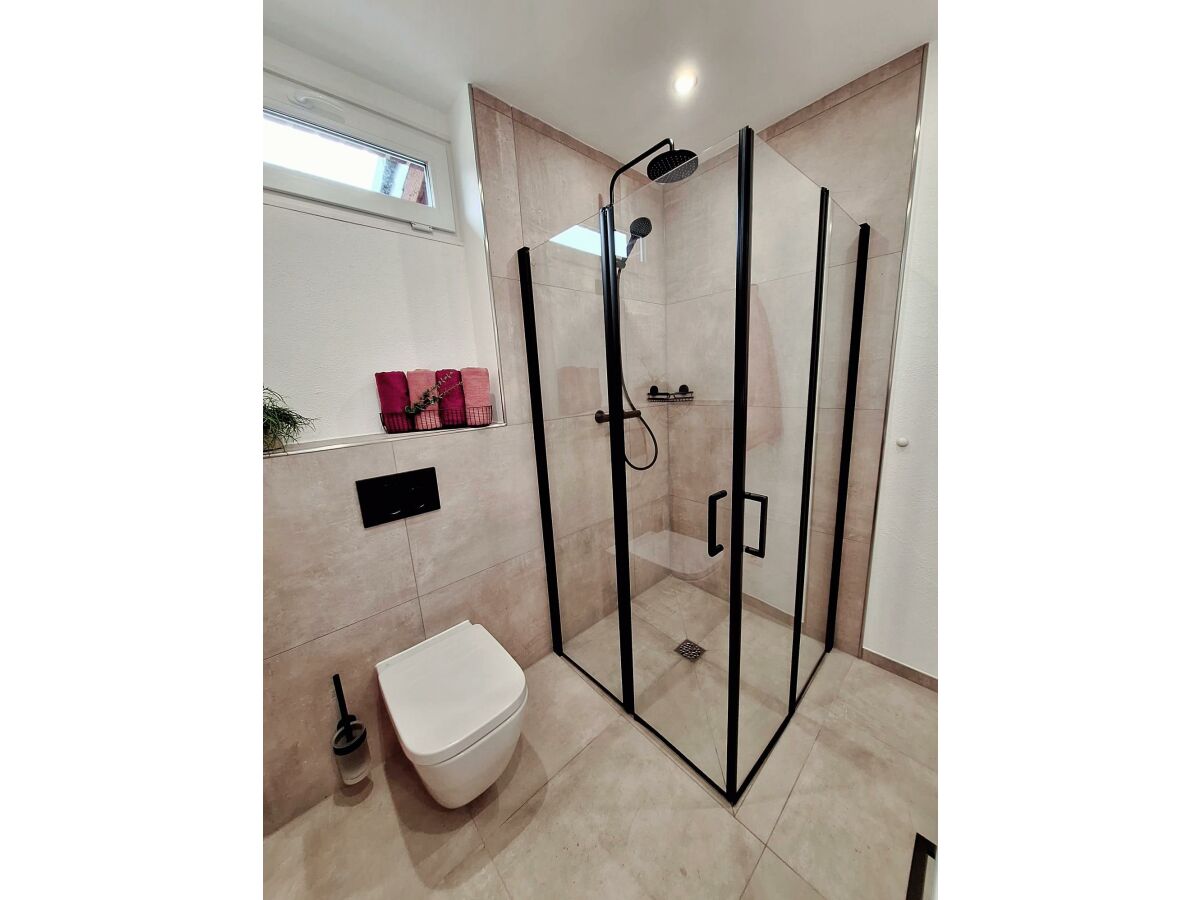 Apartment Ferienhaus, 2 Schlafzimmer Bad/WC für 1-5 Personen - Outdoor photo 3