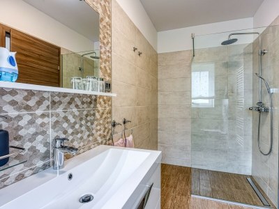 Villa Celtis House -Pool-Whirlpool-Sauna 1 - Features photo 9