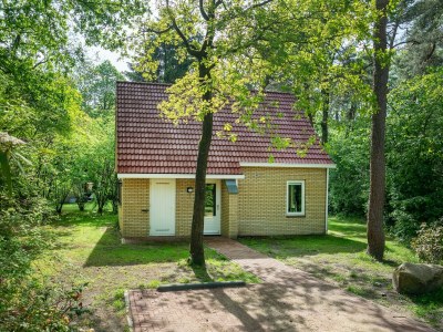 Holiday park Brabant Home With Sauna - Outdoor photo 2