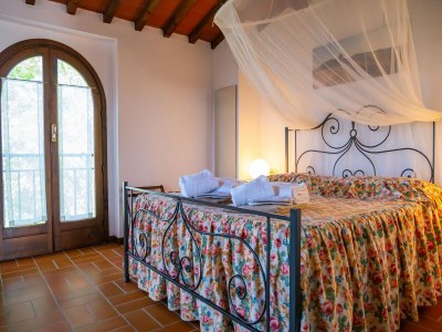 Holiday house Villa with terrace and pool - Features photo 27