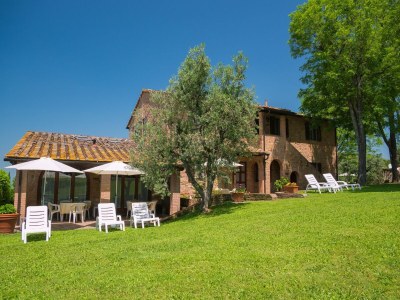 Apartment Chalet in Tuscany with Pool and Scenic Views - Outdoor photo 12