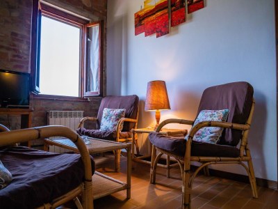 Apartment Chalet in Tuscany with Pool and Scenic Views - Features photo 36