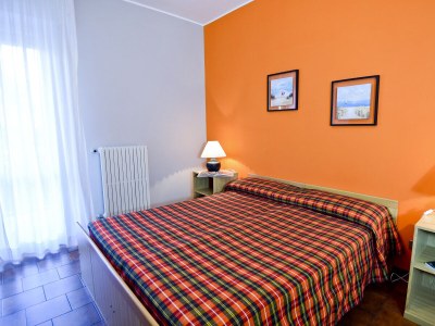 Holiday apartment residence orchidea with pool and parking - Features photo 23