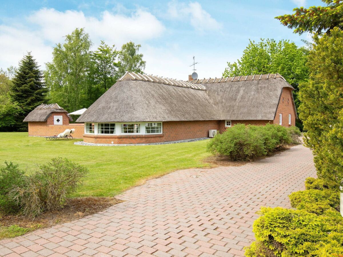 Holiday house 12 person holiday home in Væggerløse