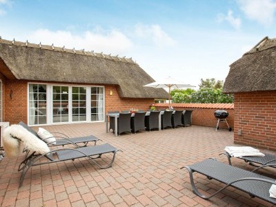 Holiday house 12 person holiday home in Væggerløse - Outdoor photo 8