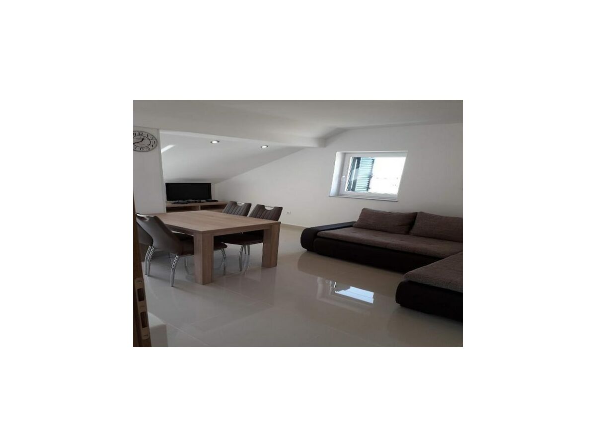 Apartment Apartments Mlikota - One Bedroom Apartment with Balcony - A5 59675 - Features photo 5