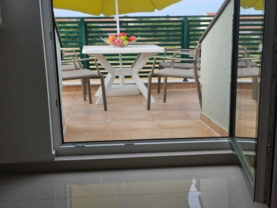 Apartment Apartments Mlikota - One Bedroom Apartment with Balcony - A5 59675 - Outdoor photo 4