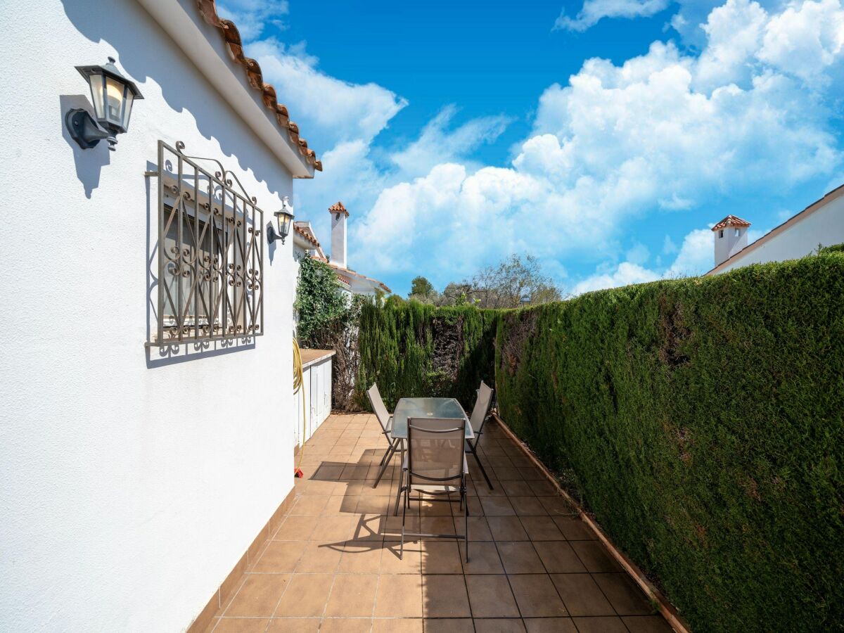 Holiday house Ferienhaus in Denia mit Pool und Garten - Outdoor photo 4