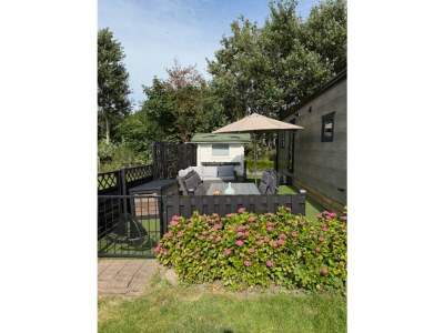 Chalet Vakantiehuisje aan de Waddenzee - Outdoor photo 6