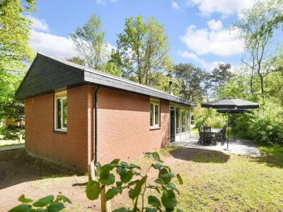 Holiday park Group Bungalows in Putten near Veluwe Forest - Holiday park