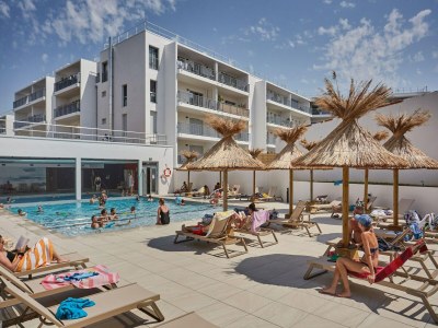 Holiday park Apartment in Royan near Sandy Beaches - Outdoor photo 3