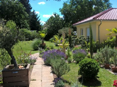 Holiday apartment Apartment "Leipzig" im Gästehaus Fam. Volkmar - Outdoor photo 3