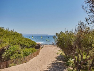 Holiday park Apartment in Giens with Pool & Beach Access - Environment photo 28