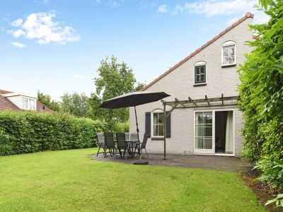 Holiday park Ferienhaus am Meer in Brouwershaven - Holiday park