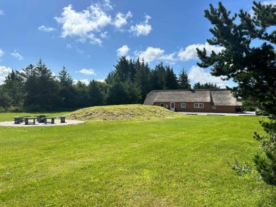 Holiday house Luxus-Ruckzug mit Pool -- By Traum Ferienwohnungen - Outdoor photo 6