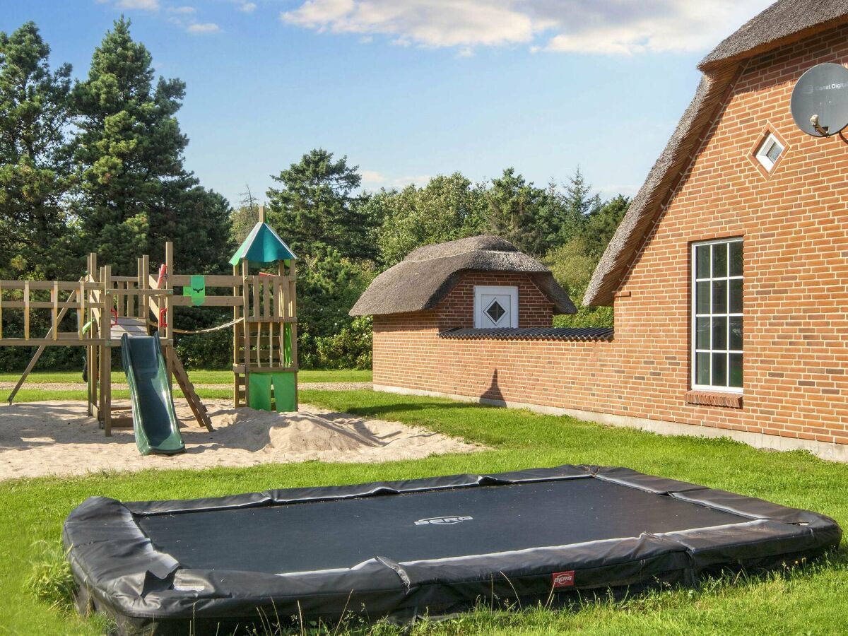 Holiday house Luxurioses Poolhaus -- By Traum Ferienwohnungen - Outdoor photo 4