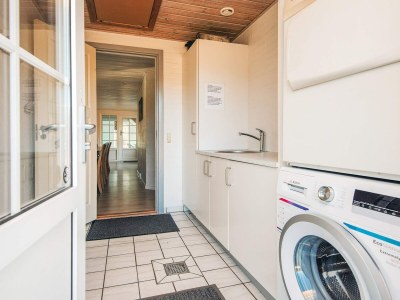 Holiday house Luxurioses Poolhaus -- By Traum Ferienwohnungen - Outdoor photo 27