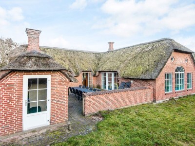 Holiday house Luxury Retreat with Pool - By Traum Ferienwohnungen - Outdoor photo 45