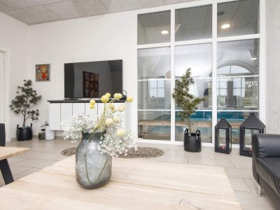 Holiday house Luxurioses Refugium mit Pool - Outdoor photo 6