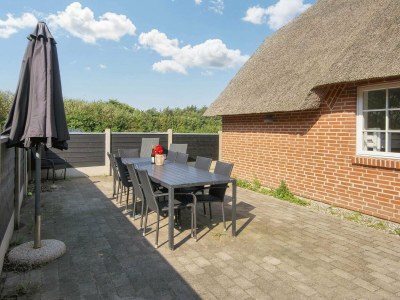 Holiday house Luxurioses Refugium mit Pool - Outdoor photo 15