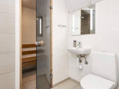 Holiday house Luxurioses Refugium mit Pool - Outdoor photo 19