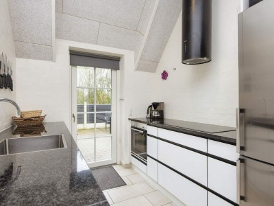 Holiday house Luxurioses Refugium mit Pool - Outdoor photo 24