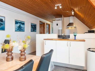 Holiday house Luxus-Poolhaus am Meer -- By Traum Ferienwohnungen - Outdoor photo 12