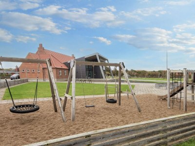 Holiday house Luxus-Poolhaus am Meer -- By Traum Ferienwohnungen - Outdoor photo 33