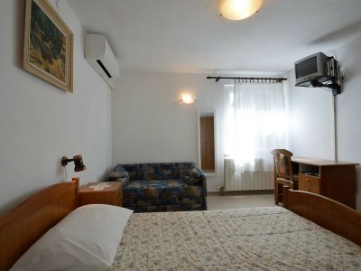 Apartment Rahela 3 - Features photo 10